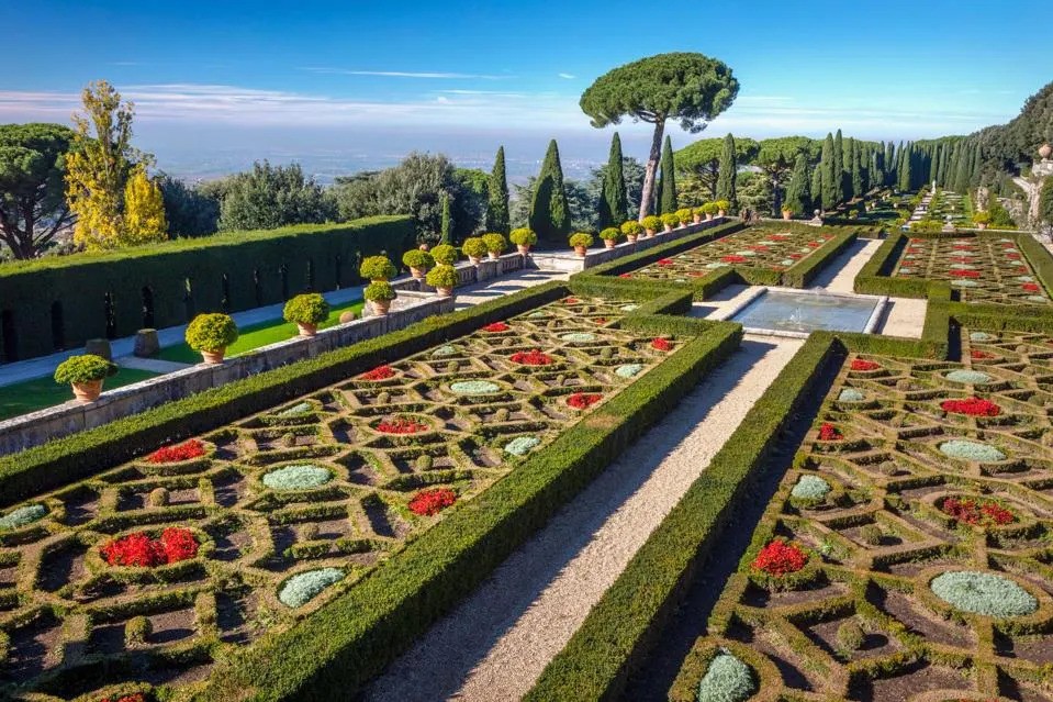 Famous Gardens in Italy A Personal Experience