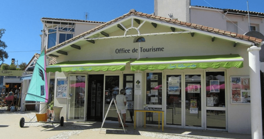 The Arles Tourism Office