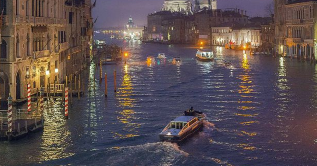 Capturing the Beauty of Dusk in Italy